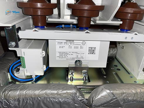 Vacuum Contactor 